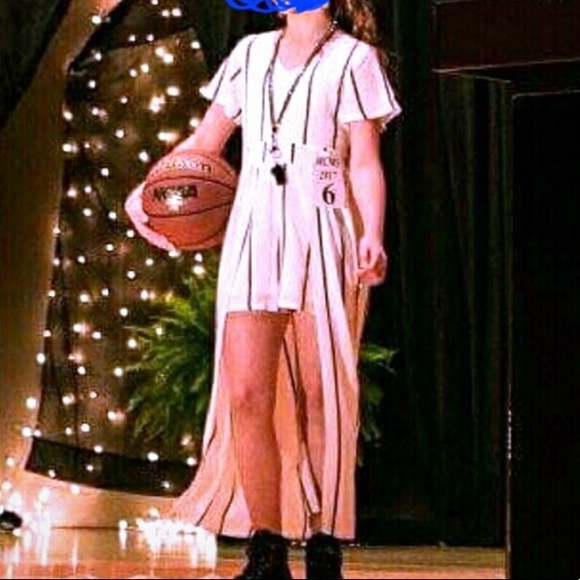 Girls shorts romper (109) - Picture 1 of 6